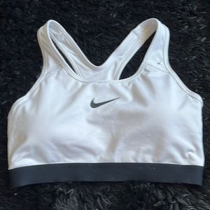 Nike Dri-Fit Sports Bra M